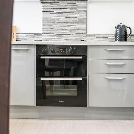 Birkdale Southport Boutique Apartment Sleeps 5 Eksteriør billede