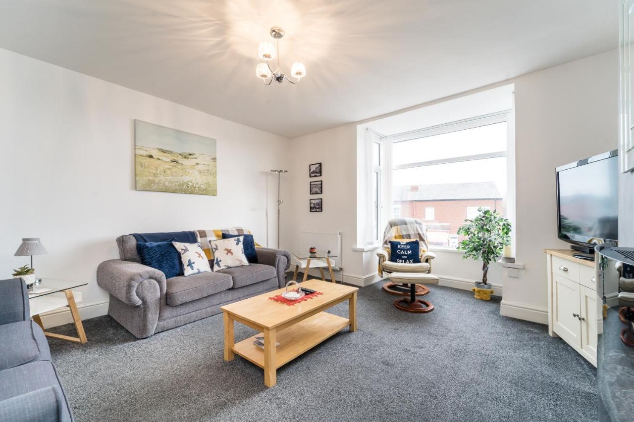 Birkdale Southport Boutique Apartment Sleeps 5 Eksteriør billede