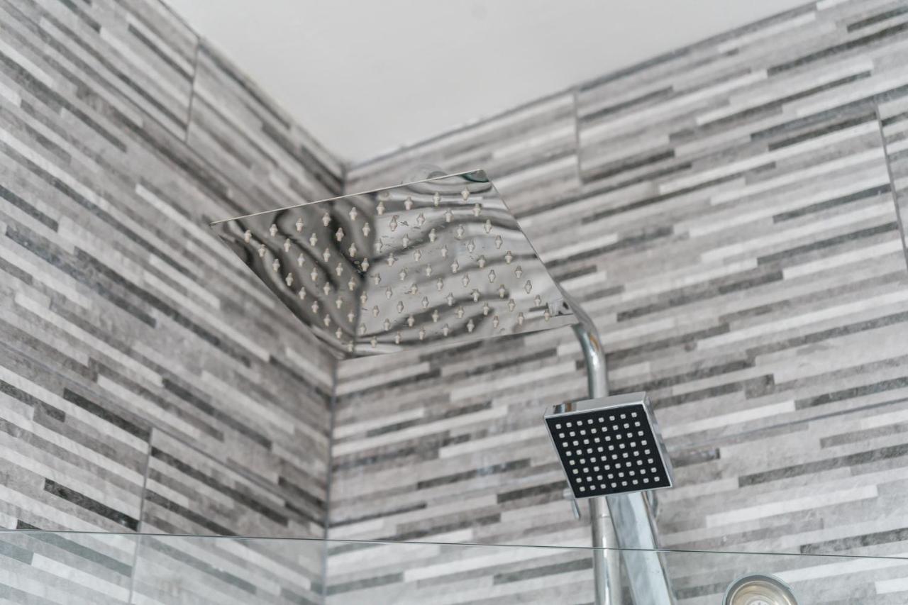 Birkdale Southport Boutique Apartment Sleeps 5 Eksteriør billede